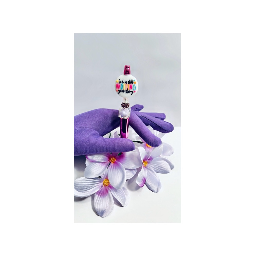 Handmade Bling Pens 🖊️ - Picture 4 of 5